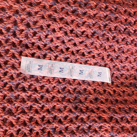 NWT Old Navy Sweater - Picture 2 of 5